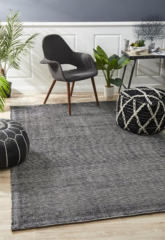 Aster Black Rug Image 2