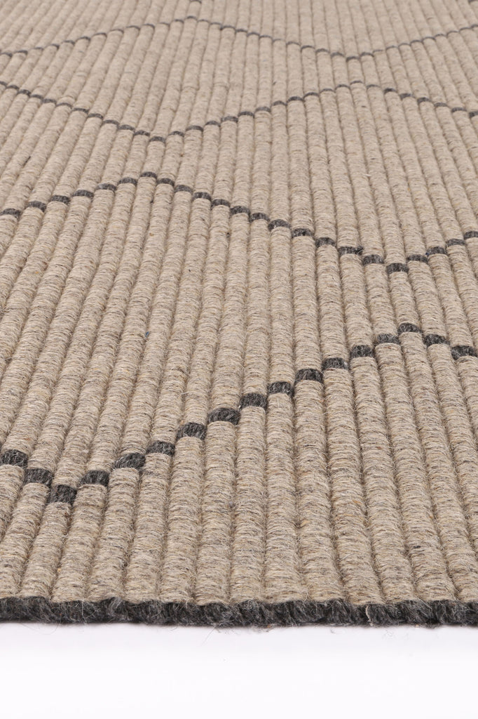 Delara - Diamond Ash Rug