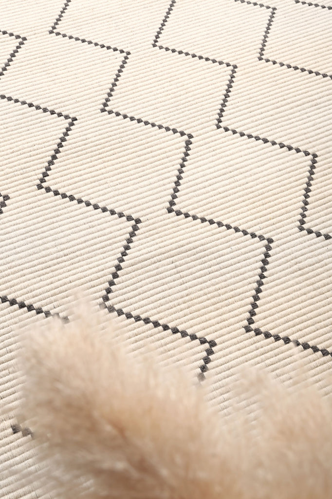 Delara - Diamond Cream Rug