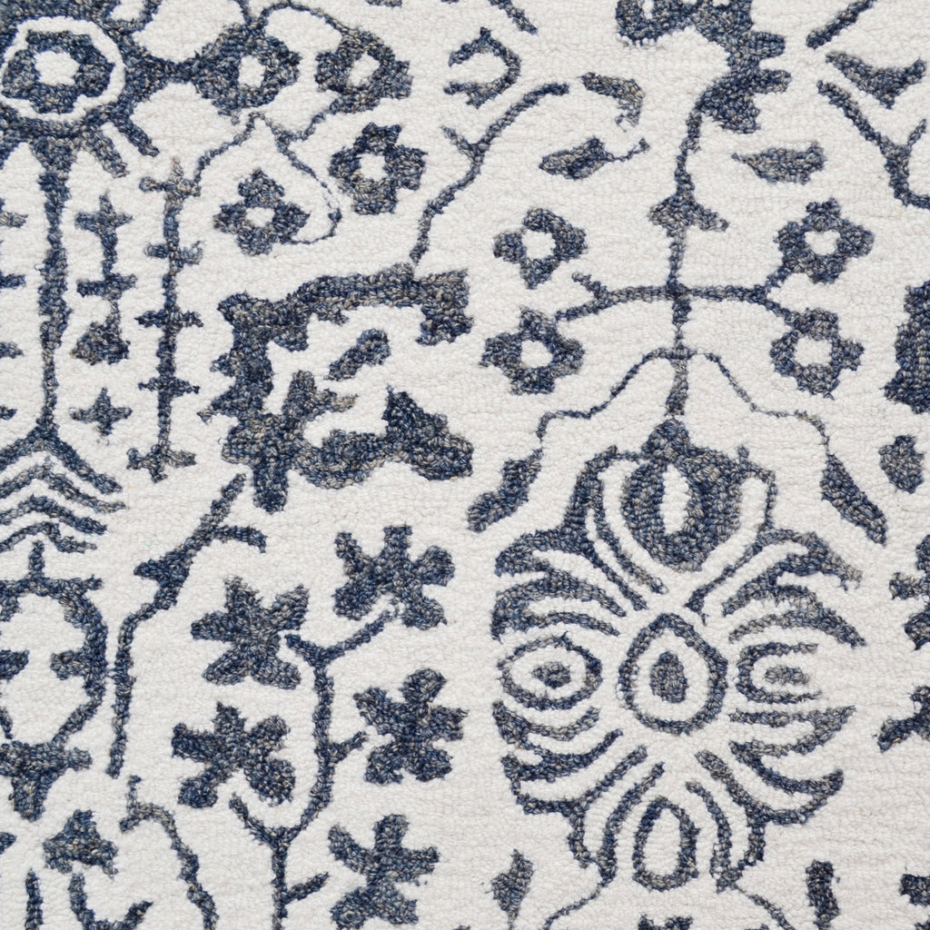 Mavis - Classic Rug