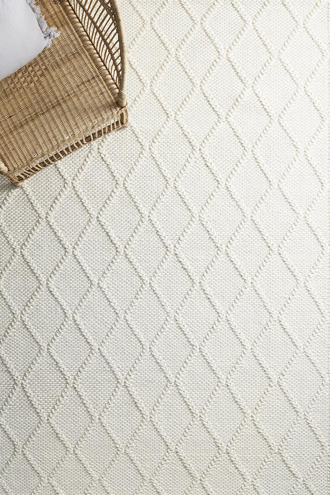 Larson White Rug Image 5