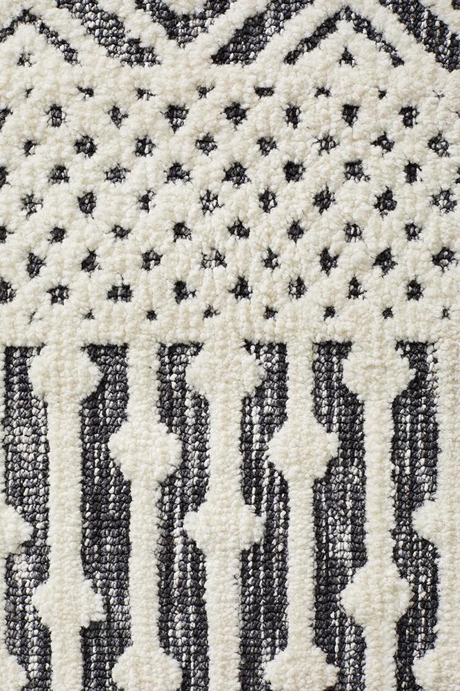 Moher Rustic Ivory Black Rug - Coconapple_6