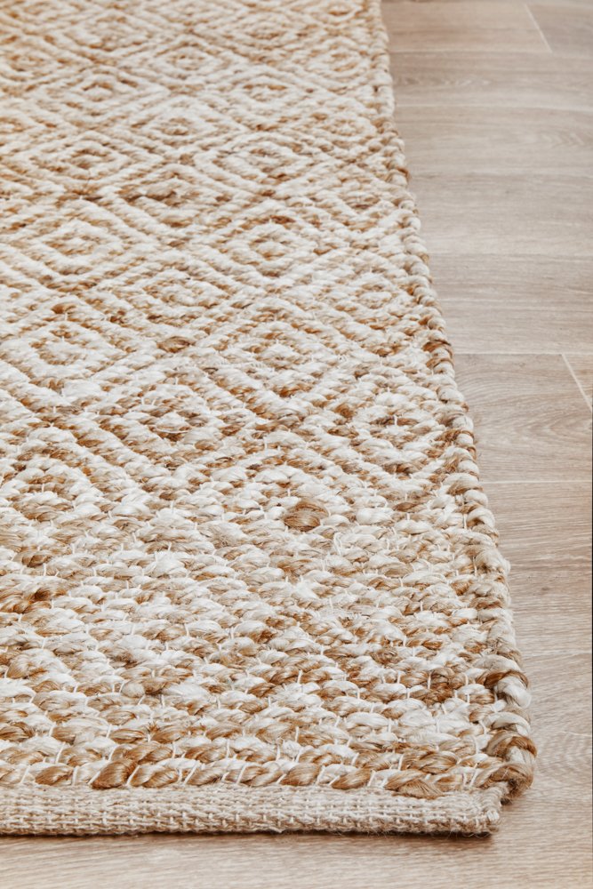 Elanora - Diamonds Ivory Rug