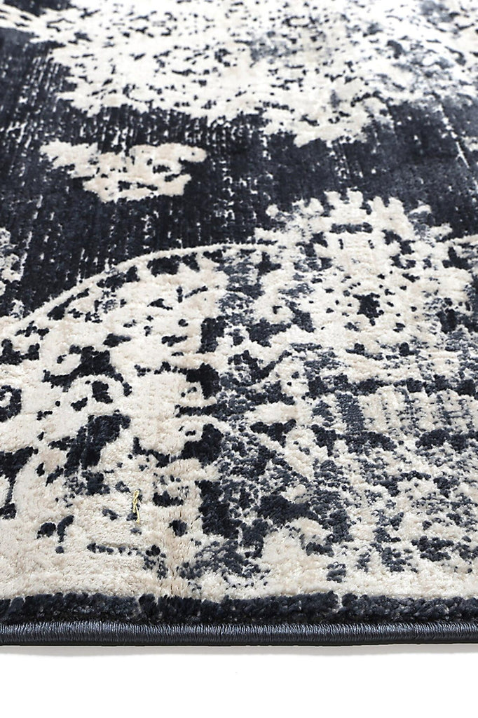 Cheverny - Cristal Bleu Rug