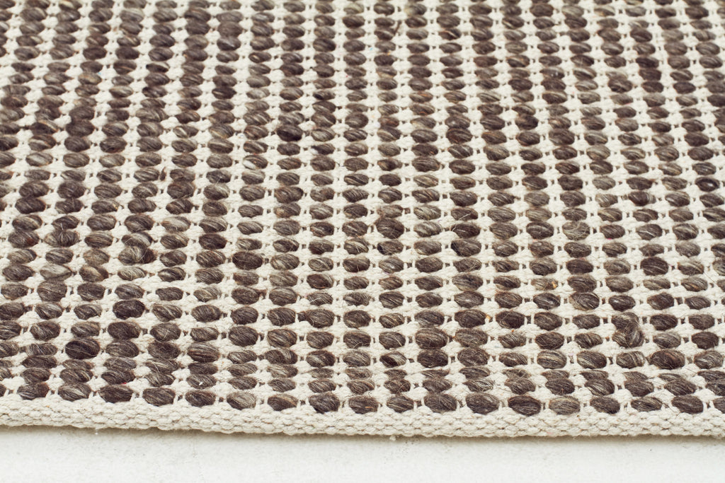 Jeffrey - Brown Rug